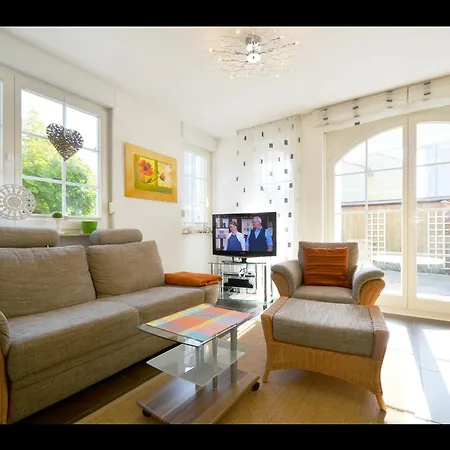 Daire Strandgold Graal-Mueritz