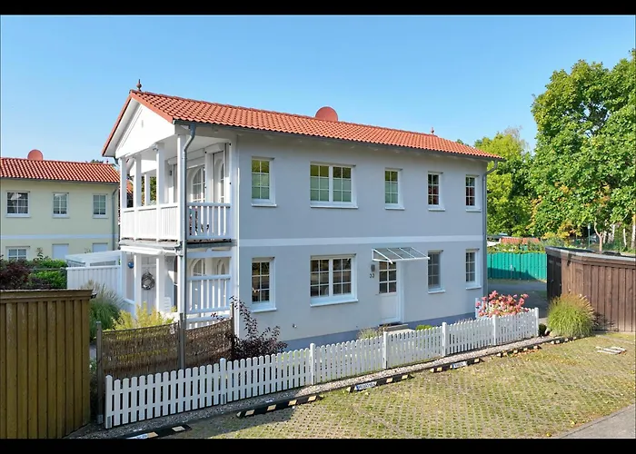 Strandgold Lägenhet *
